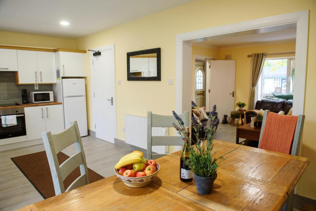Waterfront Self Catering Houses Carrick on Shannon Extérieur photo