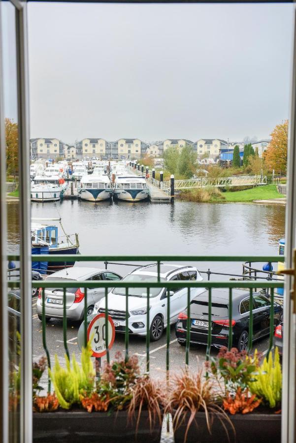 Waterfront Self Catering Houses Carrick on Shannon Extérieur photo