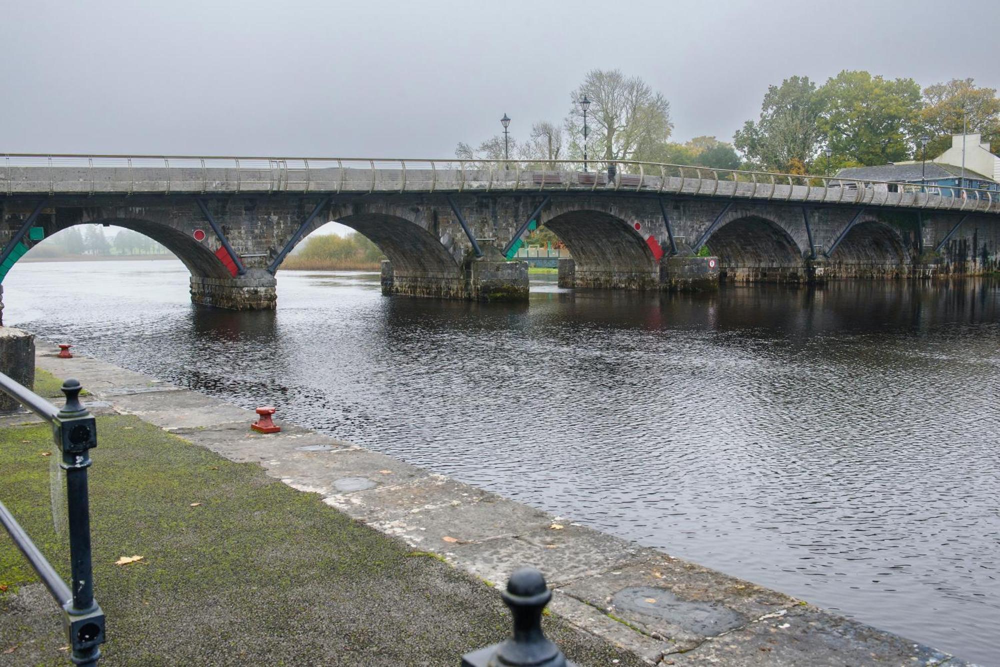 Waterfront Self Catering Houses Carrick on Shannon Extérieur photo