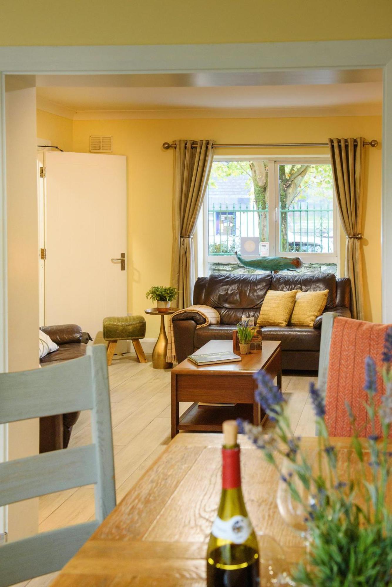 Waterfront Self Catering Houses Carrick on Shannon Extérieur photo