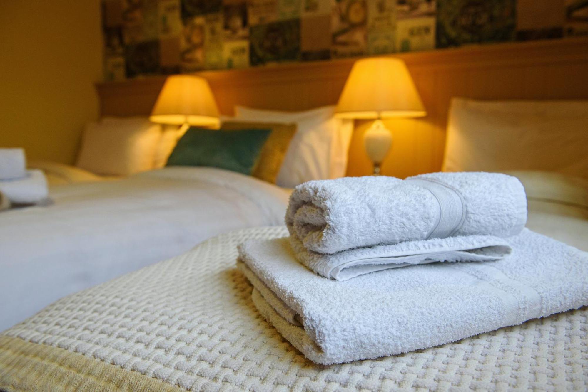 Waterfront Self Catering Houses Carrick on Shannon Extérieur photo